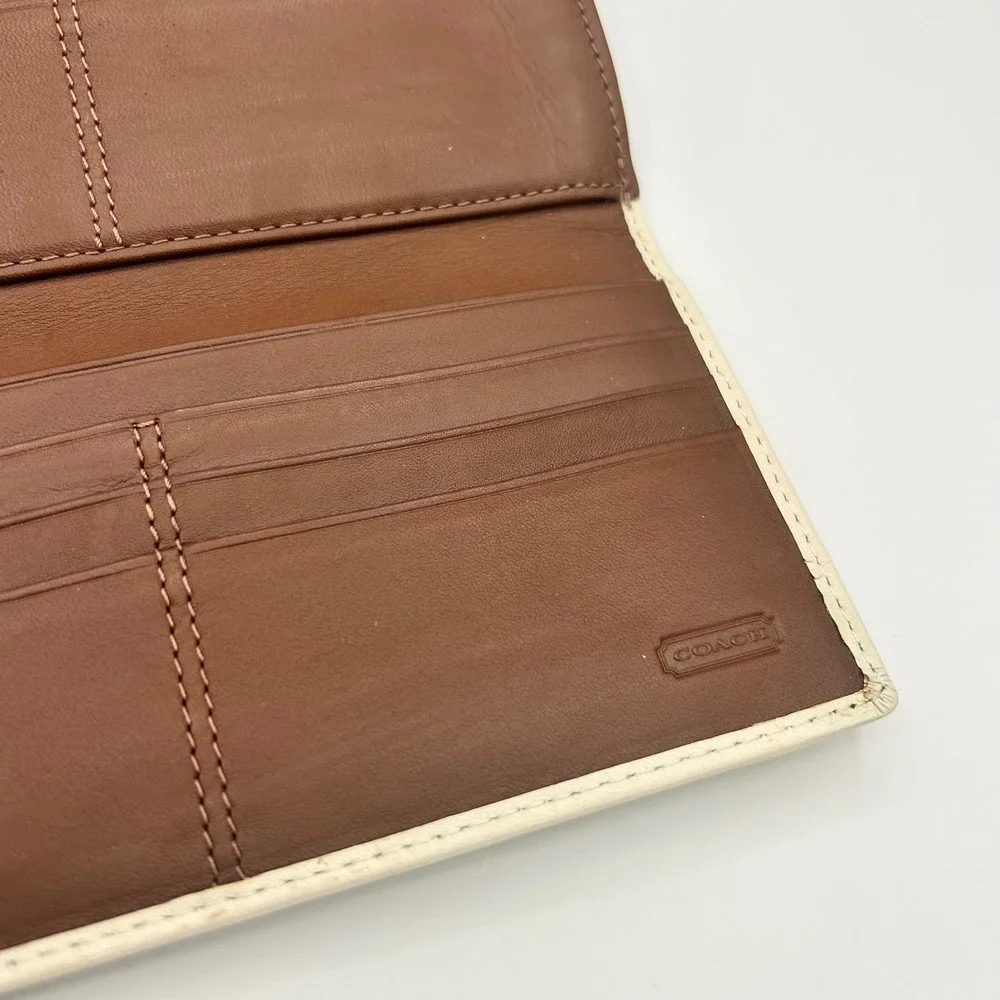 Coach Cream Leather Pleated Slim Envelope Wallet Silver Script Logo